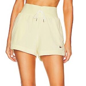 Nike Terry PE shorts - butter yellow